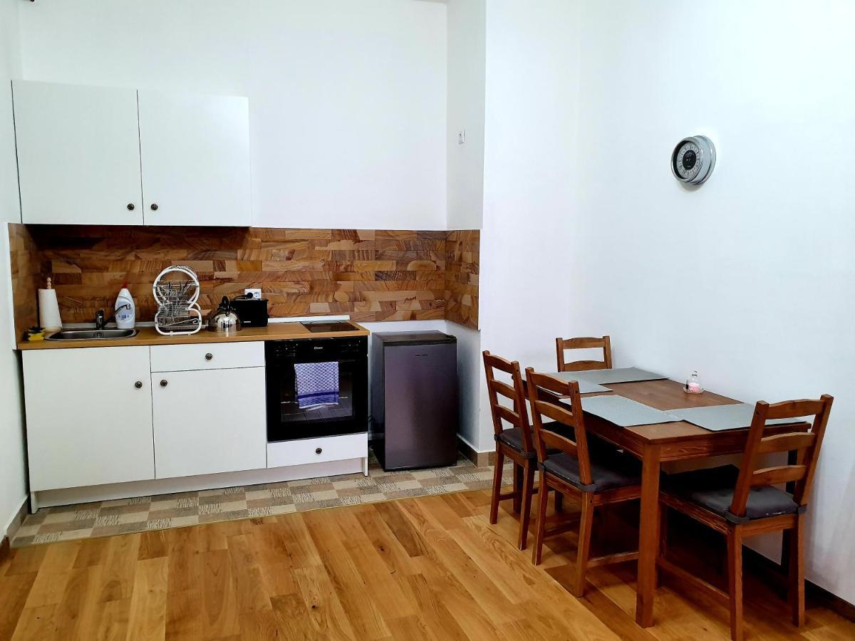 סיגישוארה Maximus Apartments מראה חיצוני תמונה