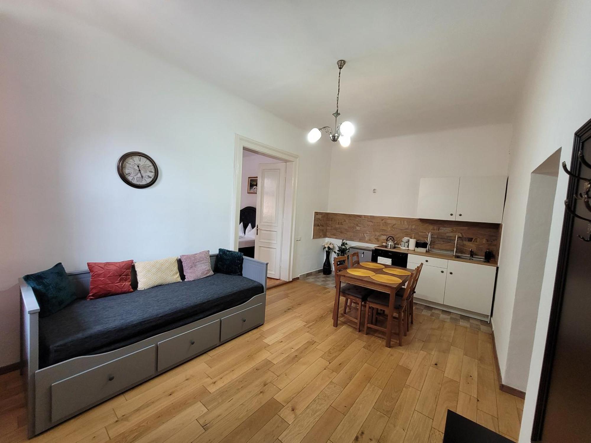סיגישוארה Maximus Apartments חדר תמונה